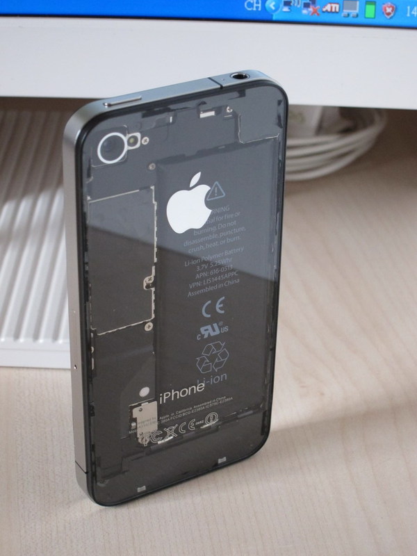 clear_iphone4.jpg