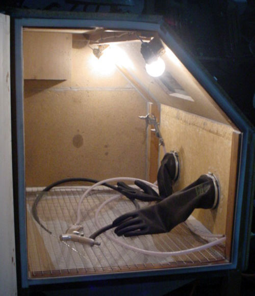 DIY sandblast booth Make