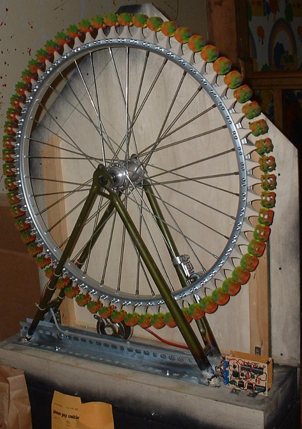 Vedic math machines and 3D zoetropes at Makerspace Urbana Make