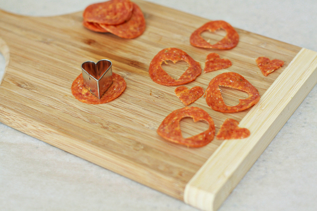 Kid's Kitchen: Heart-Shaped Homemade Pepperoni Pizza | Make:
