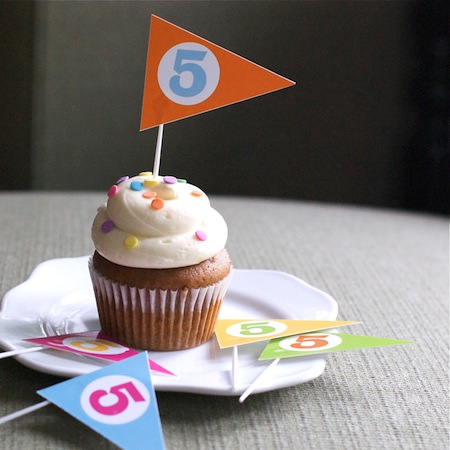 Printable Pennant Cupcake Toppers - Make: