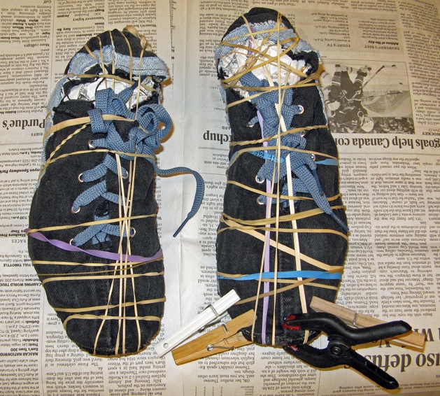 Why Everyone’s Wearing Retro Running Shoes Again - Featured Image