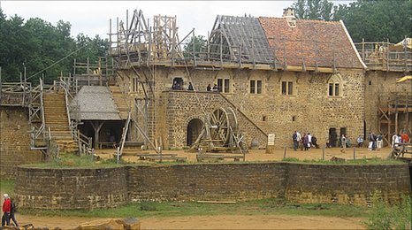 How to Build a Medieval Castle - Make: