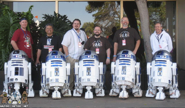 R2-D2 Builders Club