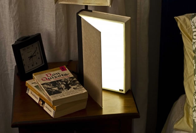 book_reading_light.jpg