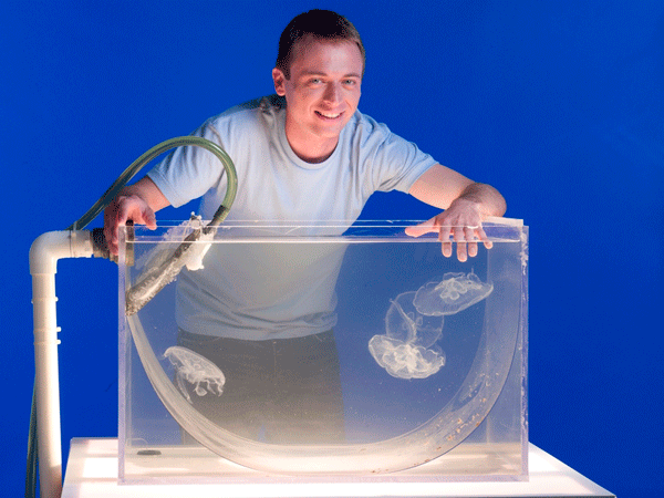 Jellyfish Tank from MAKE Volume 27